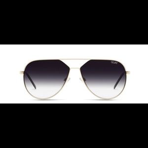 NEW QUAY Lizzo “Hold Please” Aviator Sunglasses